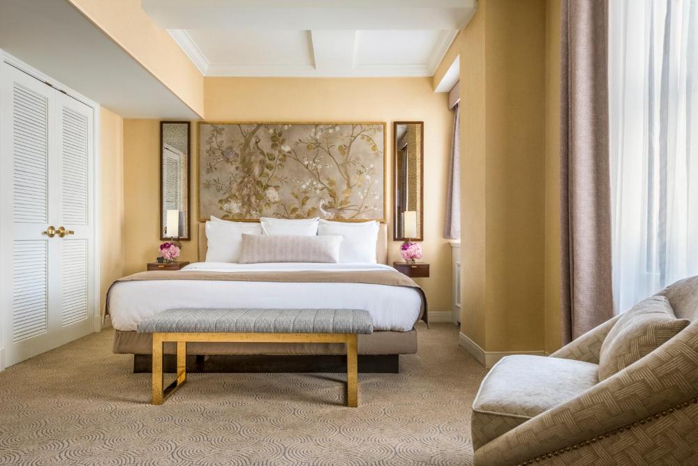 King Room interior